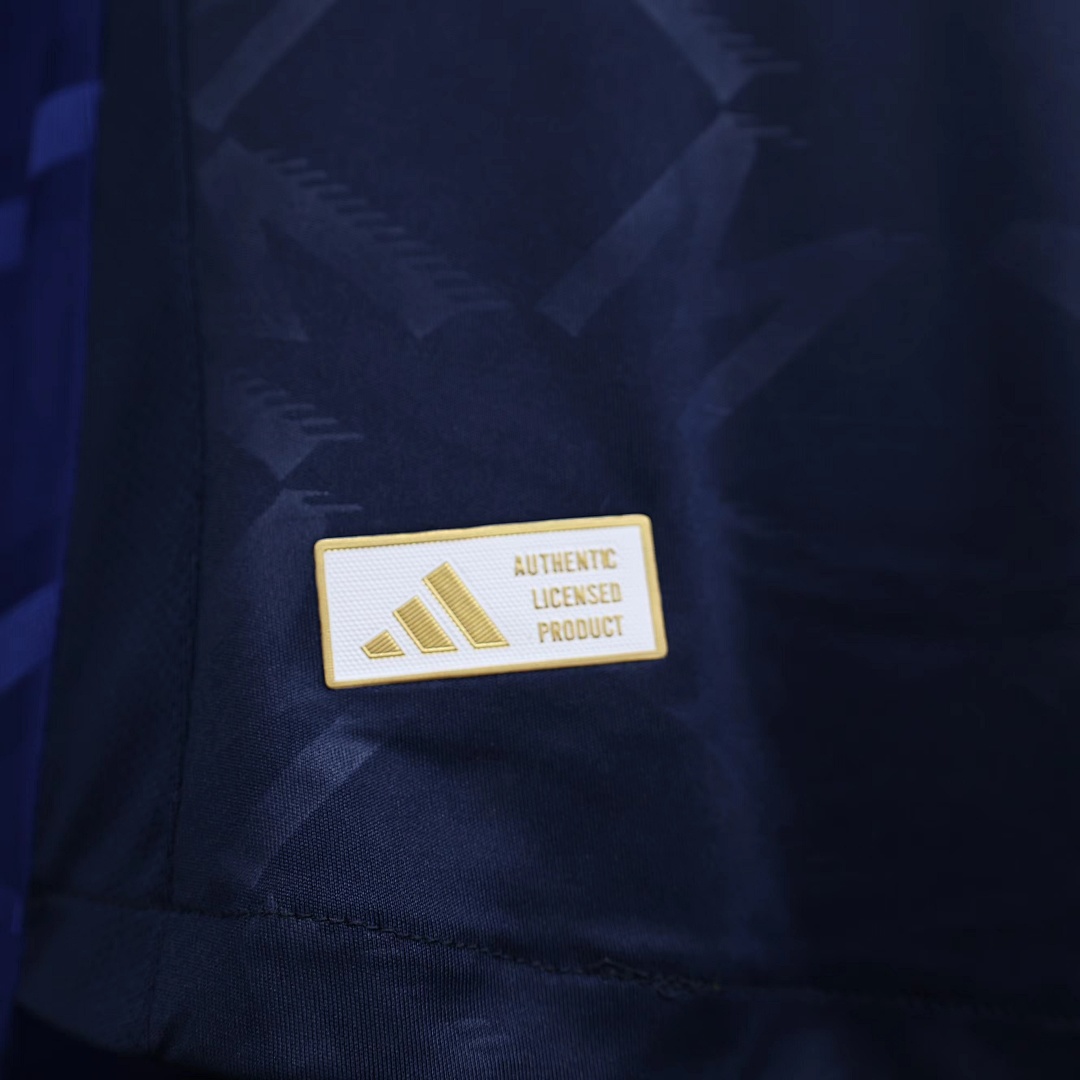 Manchester United Away Jersey 2024/25 — photo 3