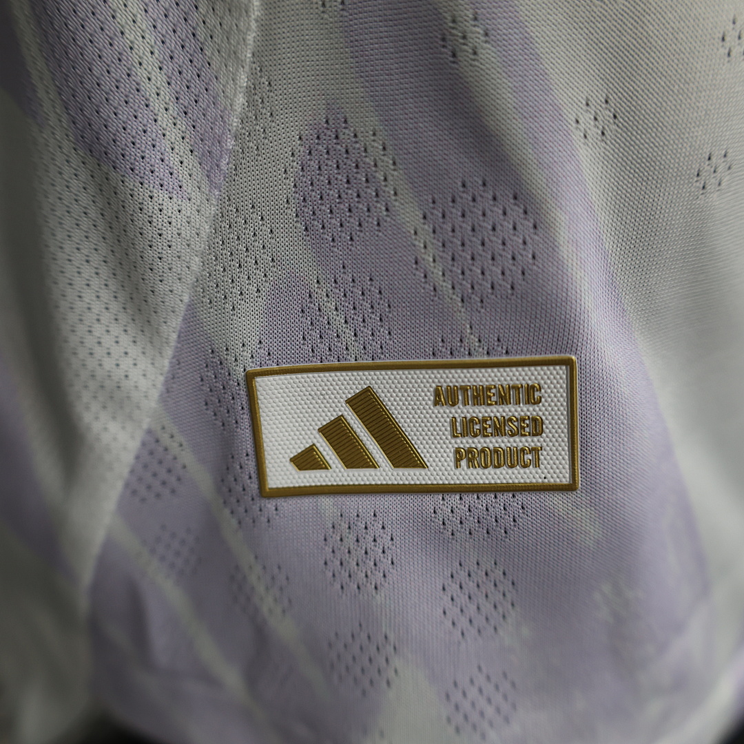 Manchester United Away Jersey 2025/26 — photo 3