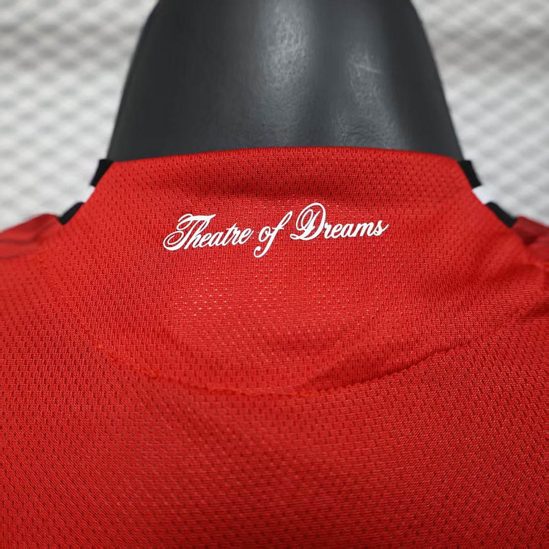 Manchester United Home Jersey 2025/26 — photo 2