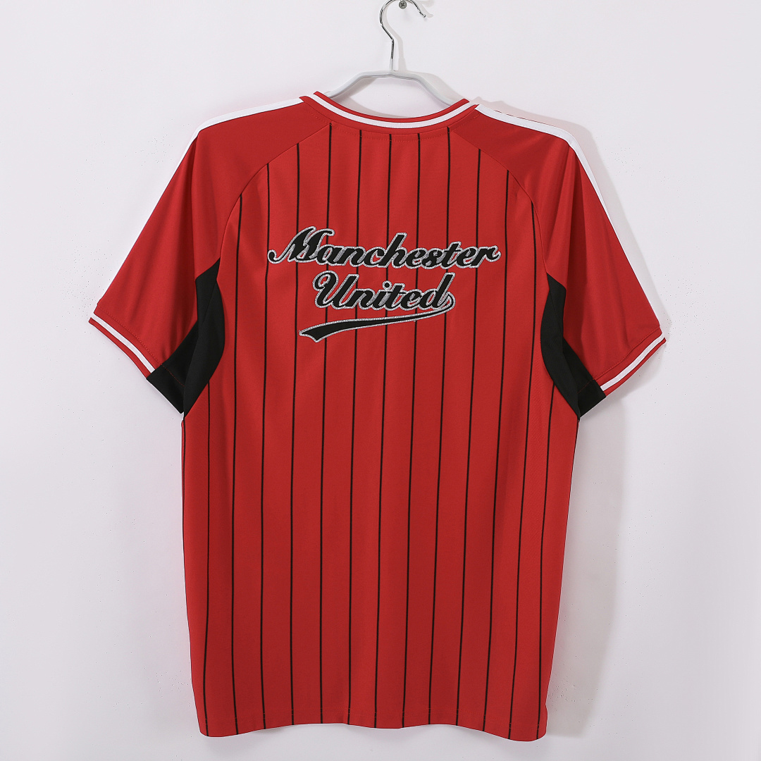 Manchester United Retro Shirt 2025 — photo 4