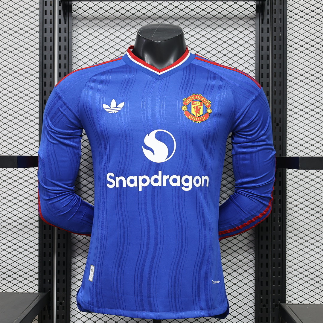 Manchester United Away Jersey Long Sleeve — photo 1