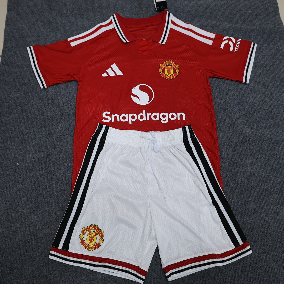 Manchester United Home Jersey — photo 1