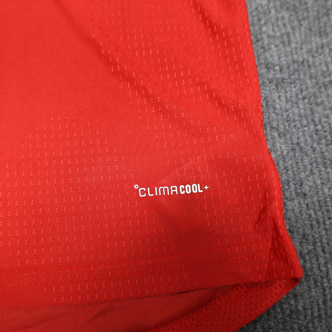 Manchester United Home Jersey — photo 2