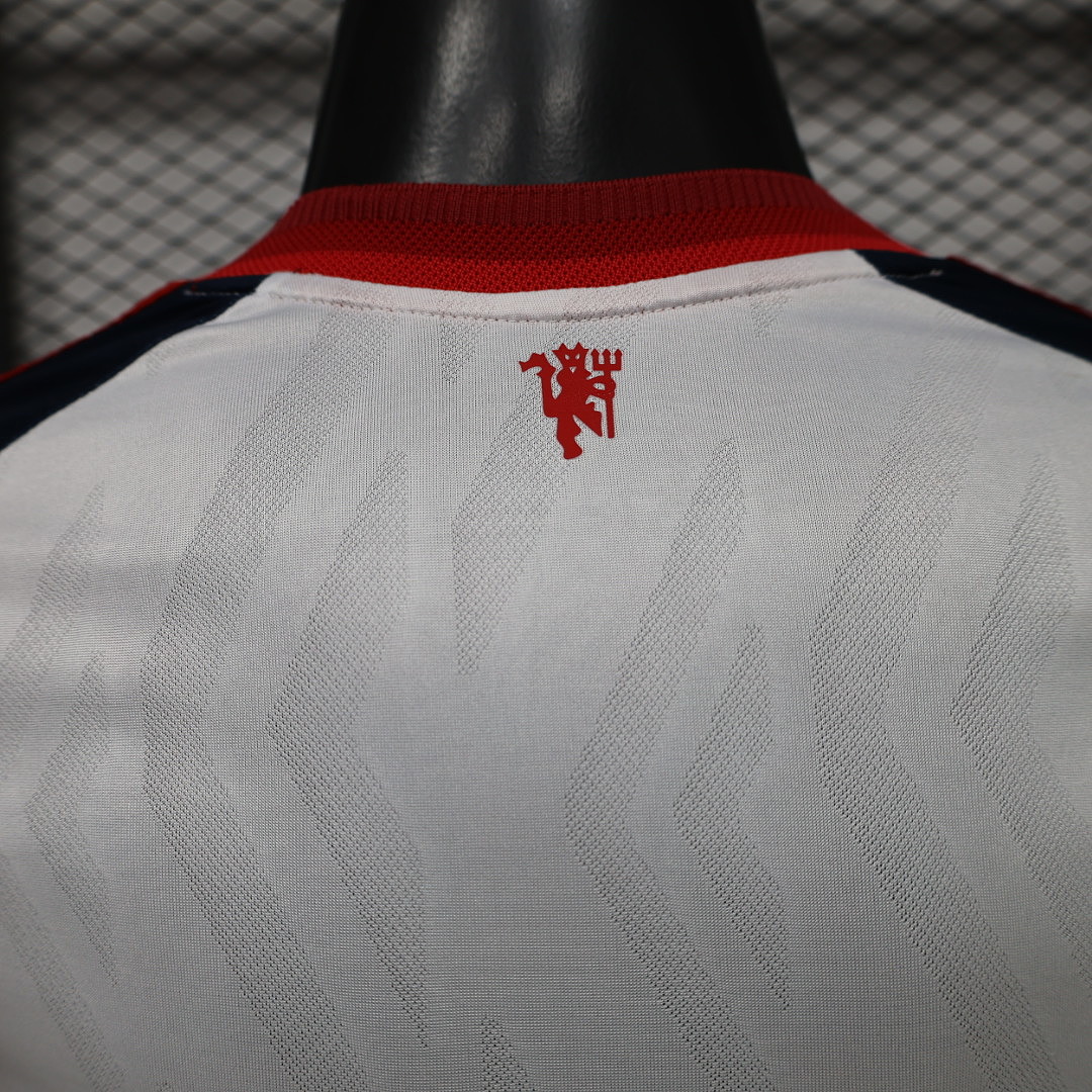 Manchester United Retro Jersey — photo 2