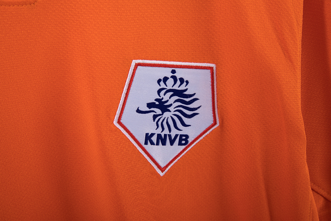 Netherlands Retro Shirt 2008 Home — photo 2