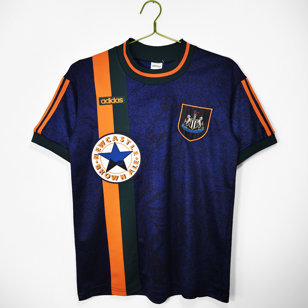 Newcastle United Retro Shirt 1997/98 Away — photo 1