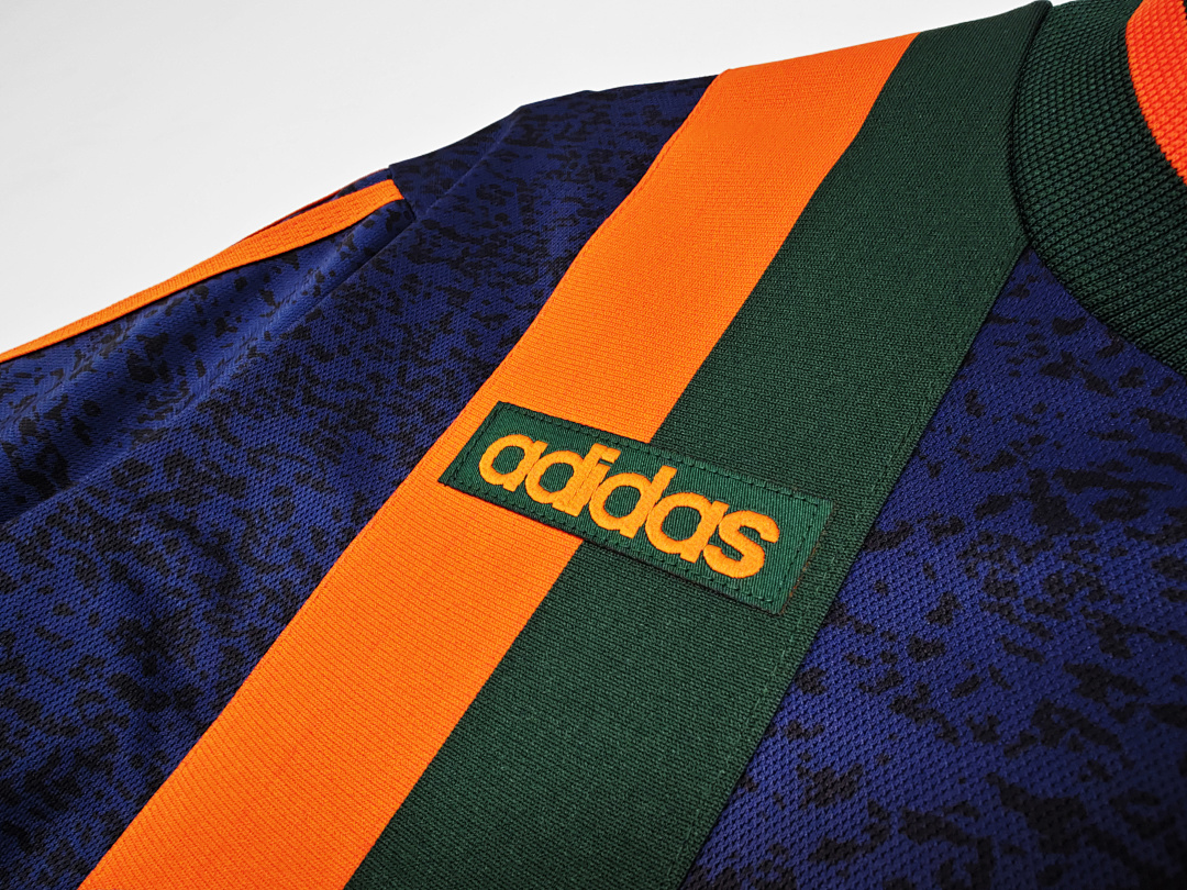 Newcastle United Retro Shirt 1997/98 Away — photo 2