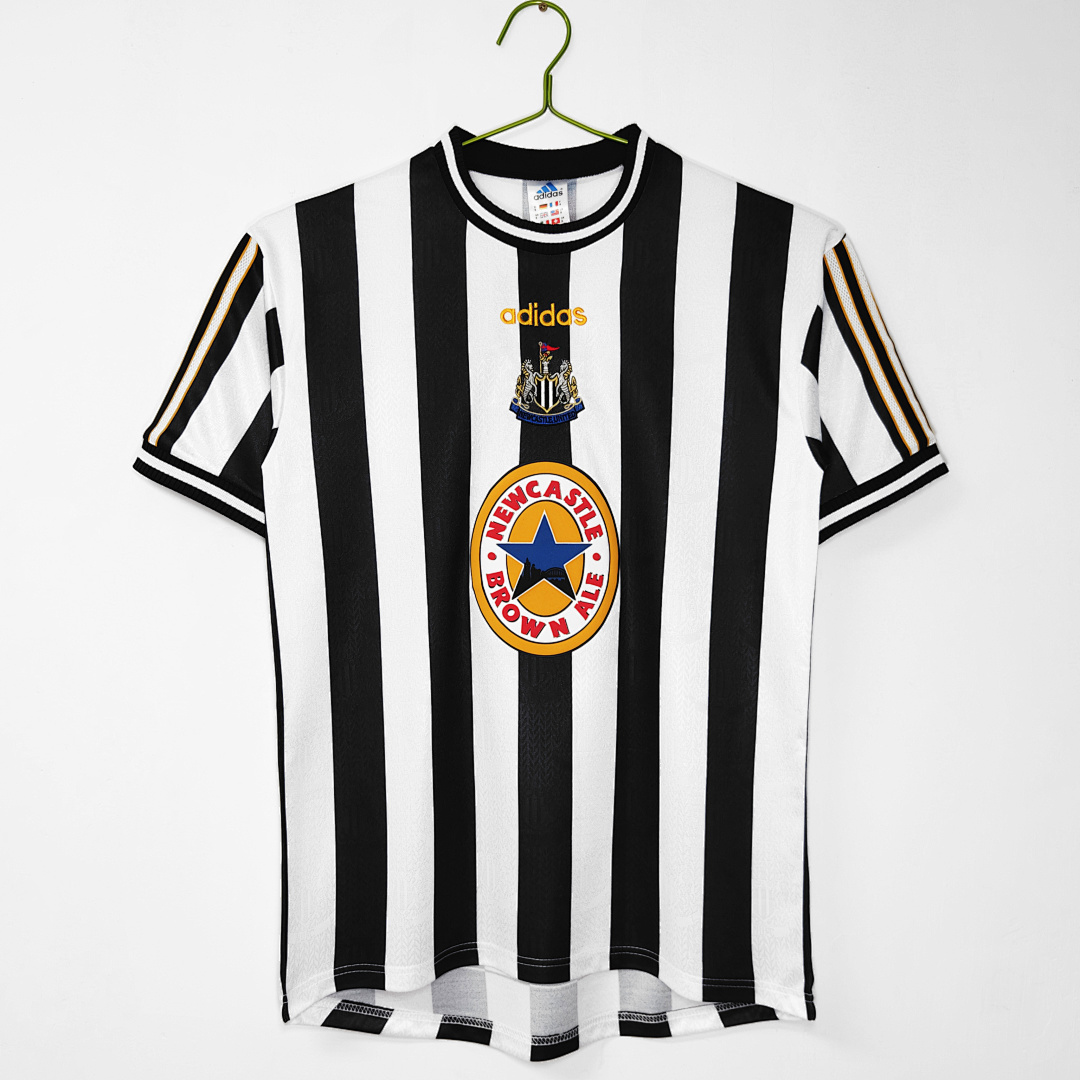 Newcastle United Retro Shirt 1997/99 Home — photo 1