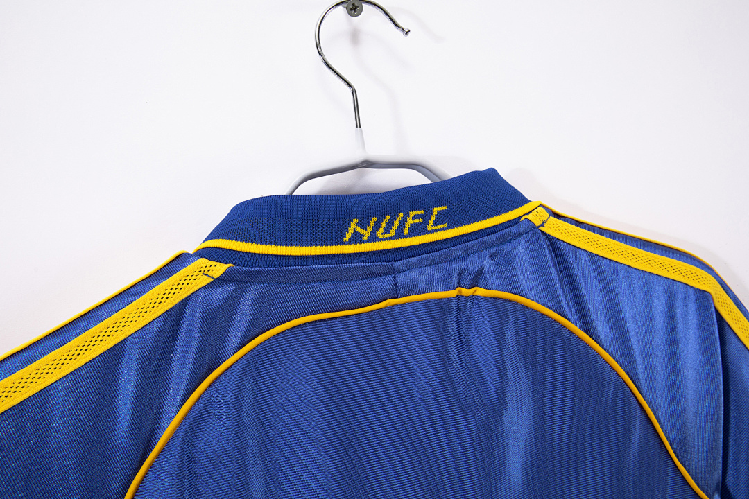 Newcastle United Retro Shirt 1998/00 Away — photo 2