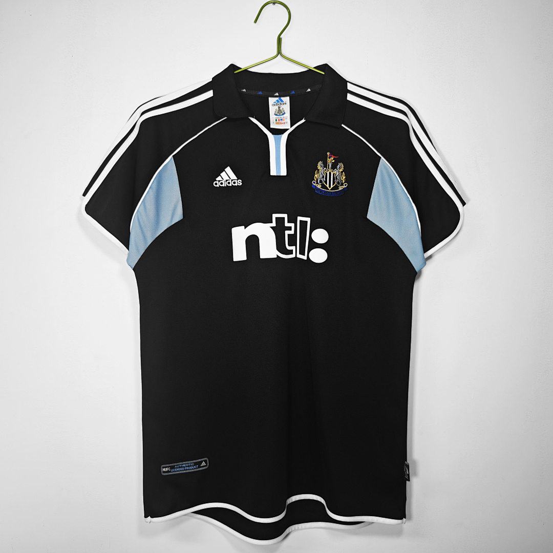 Newcastle United Retro Shirt 2000/01 Away — photo 1