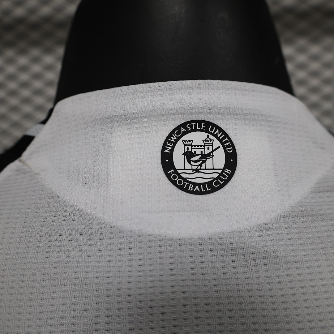 Newcastle United Home Jersey — photo 2