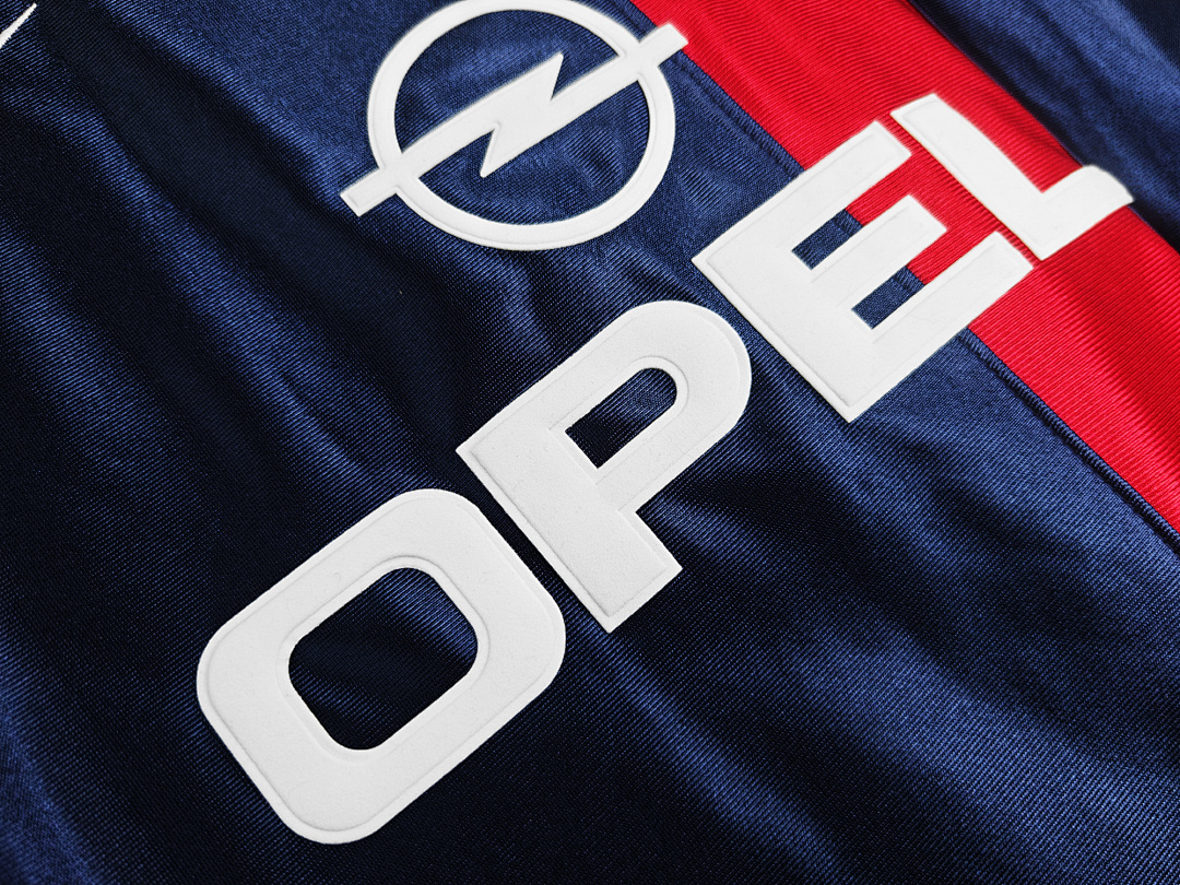 Paris Saint-Germain Retro Shirt 2001/02 Home Long Sleeve — photo 3