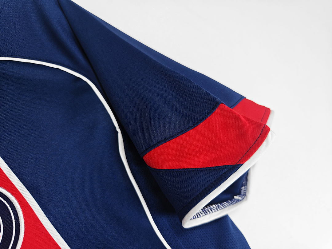 Paris Saint-Germain Retro Shirt 2004/05 Home — photo 2