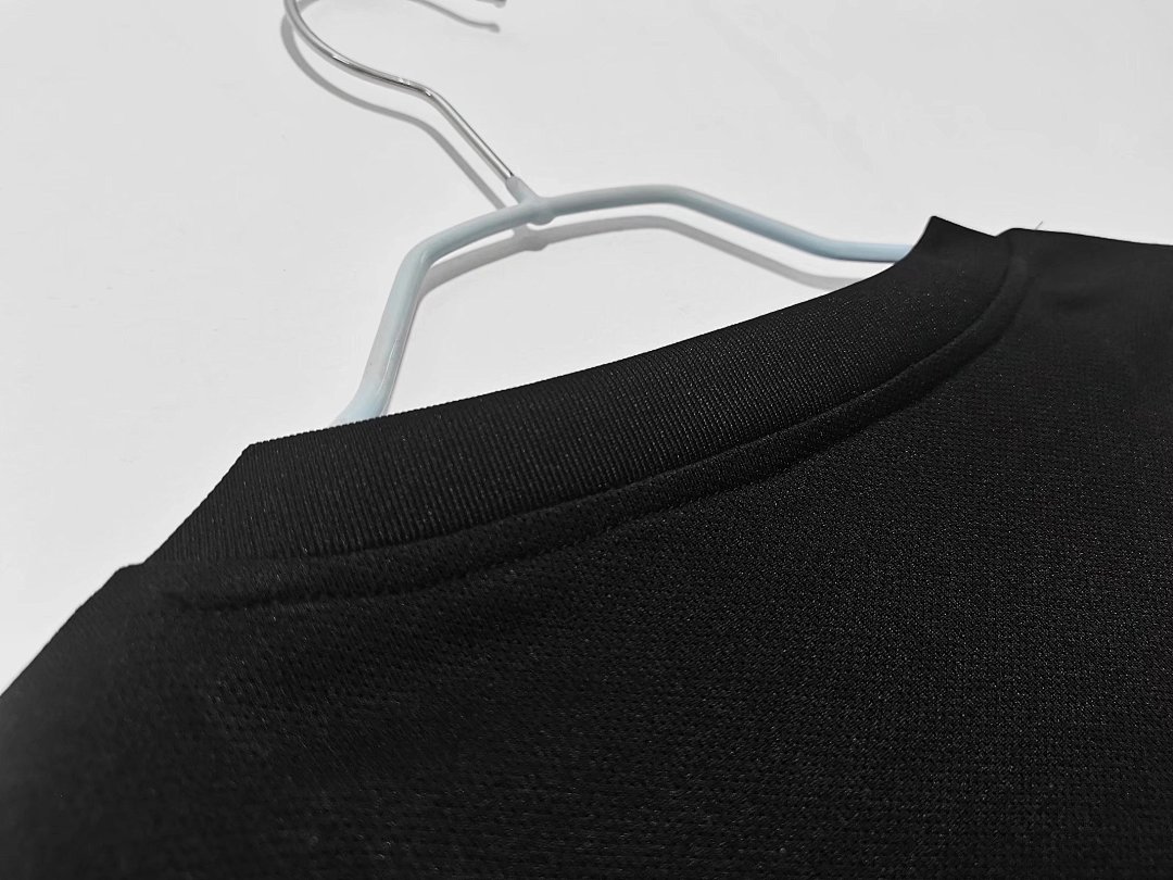 Paris Saint-Germain Retro Shirt 2020 Training — photo 2