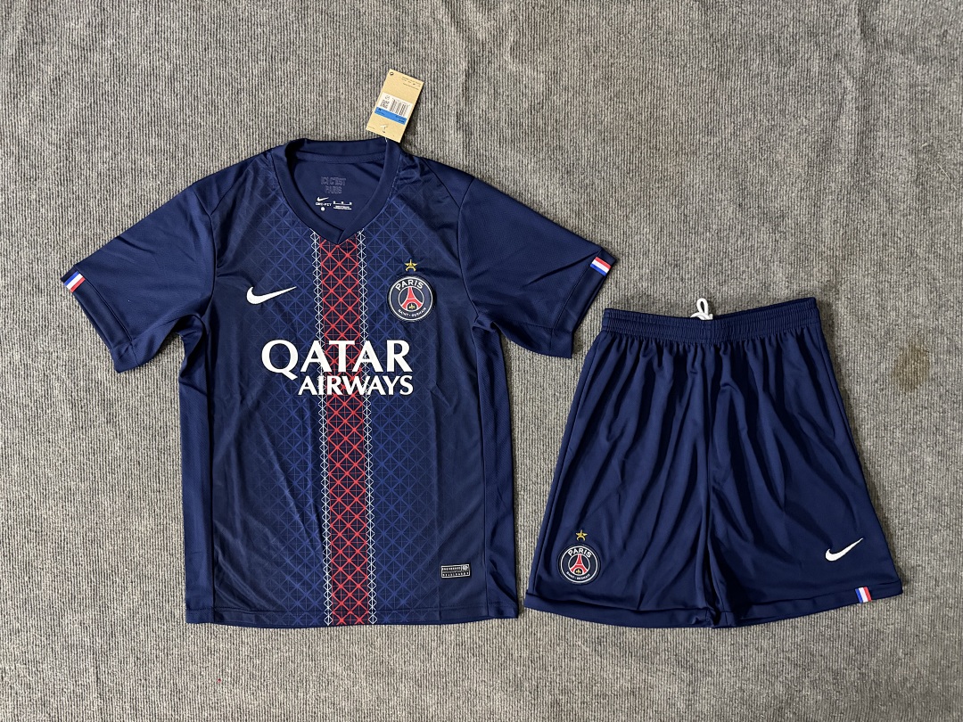 Paris Saint-Germain Home Kit for Adult 2025/26 — photo 1