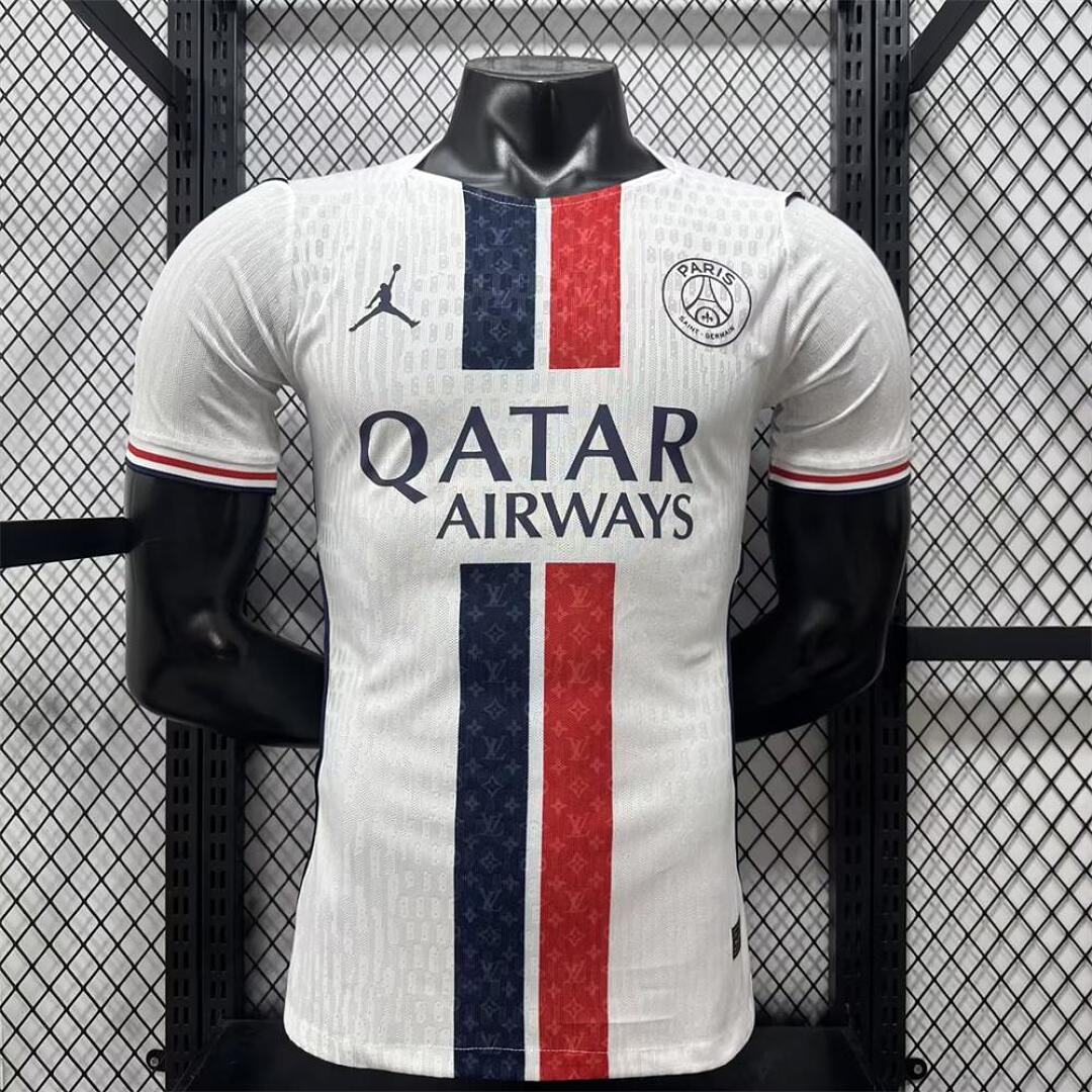 Paris Saint-Germain Jersey 2026/27 — photo 1