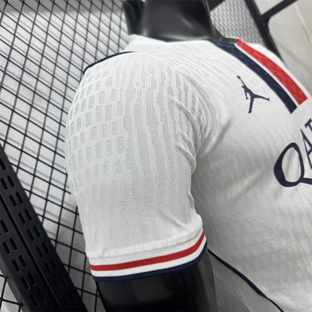Paris Saint-Germain Jersey 2026/27 — photo 4