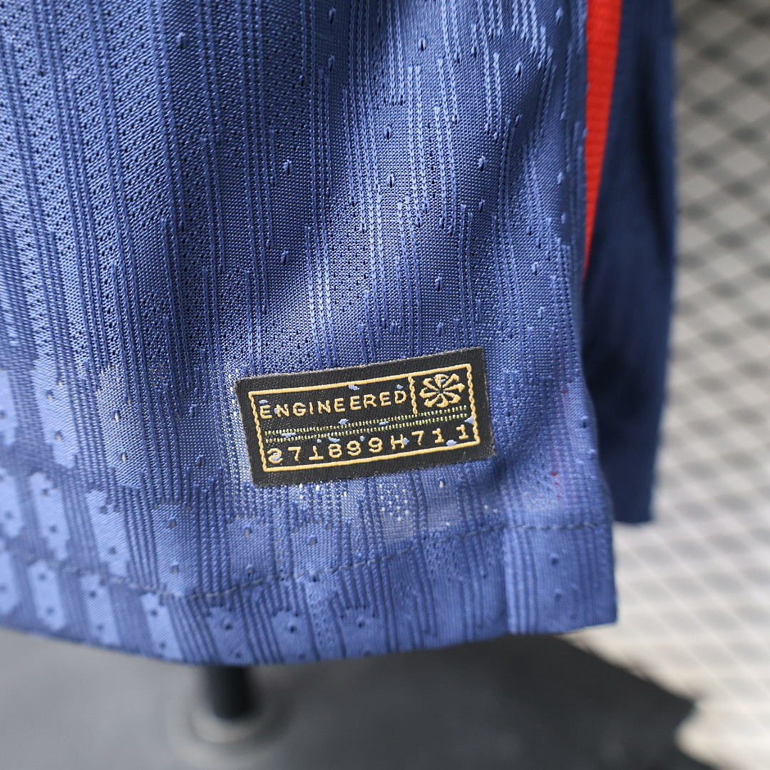 Paris Saint-Germain Retro Jersey — photo 4