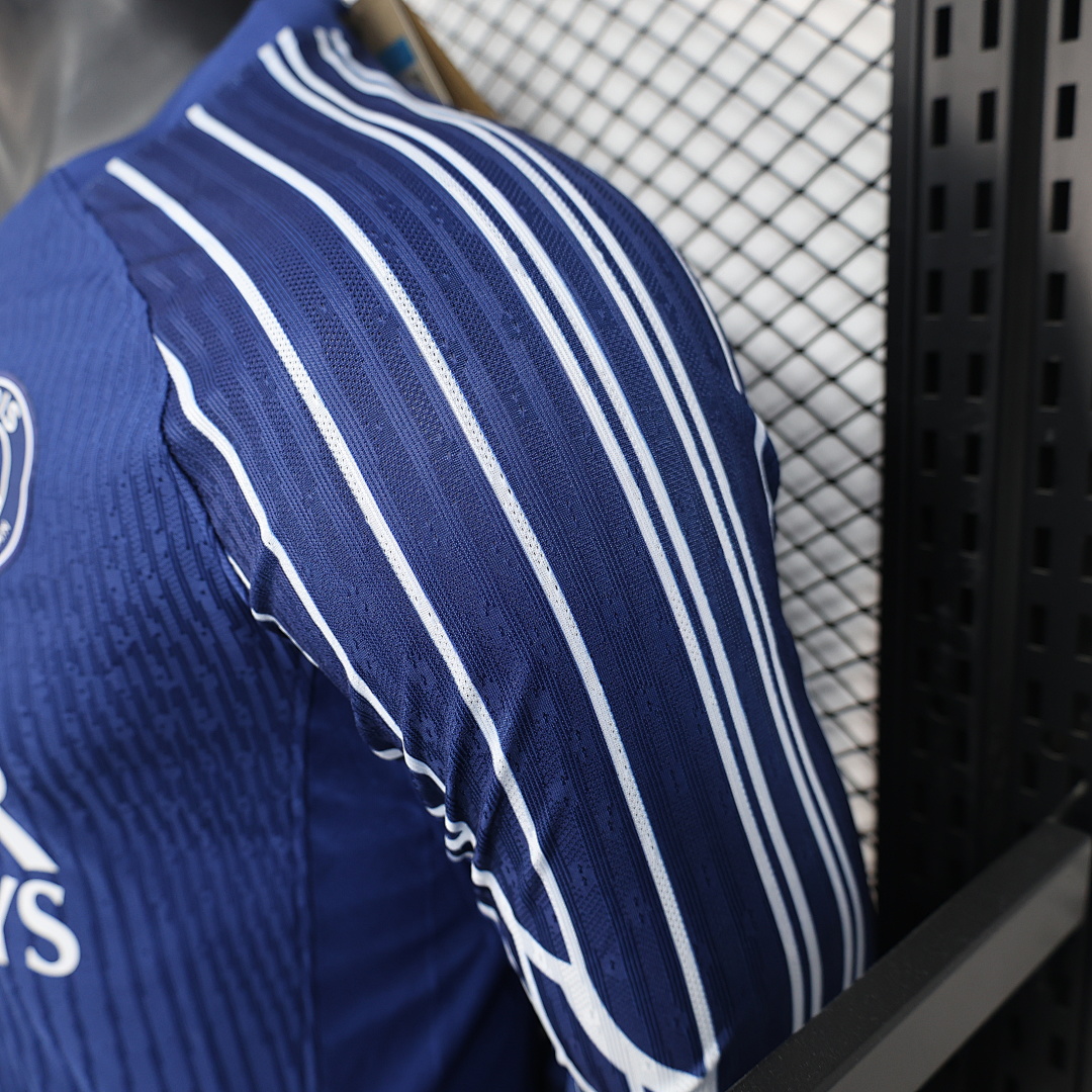 Paris Saint-Germain Third Jersey Long Sleeve — photo 4