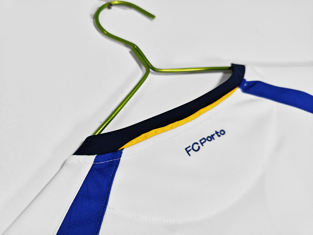 Porto Retro Shirt 2013/14 Home — photo 4