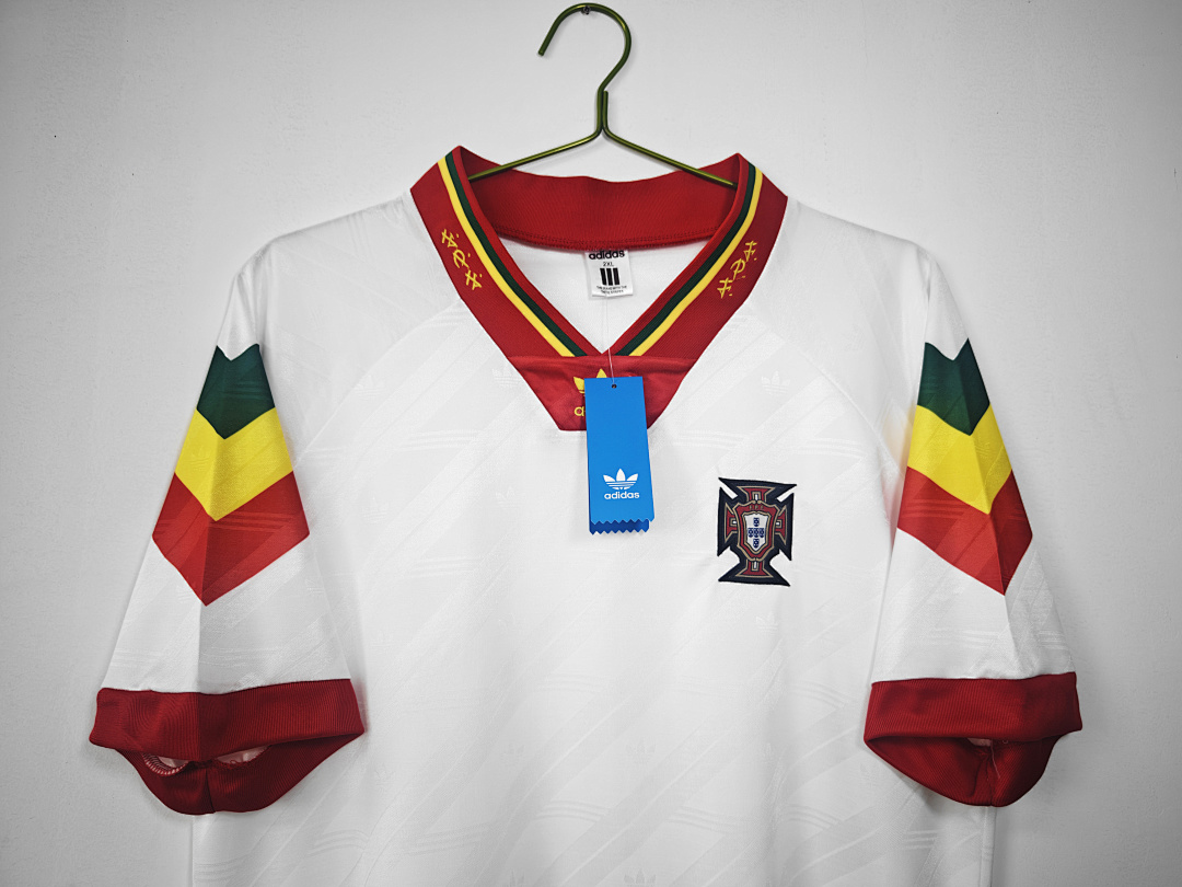 Portugal Retro Shirt 1992/94 Away — photo 3