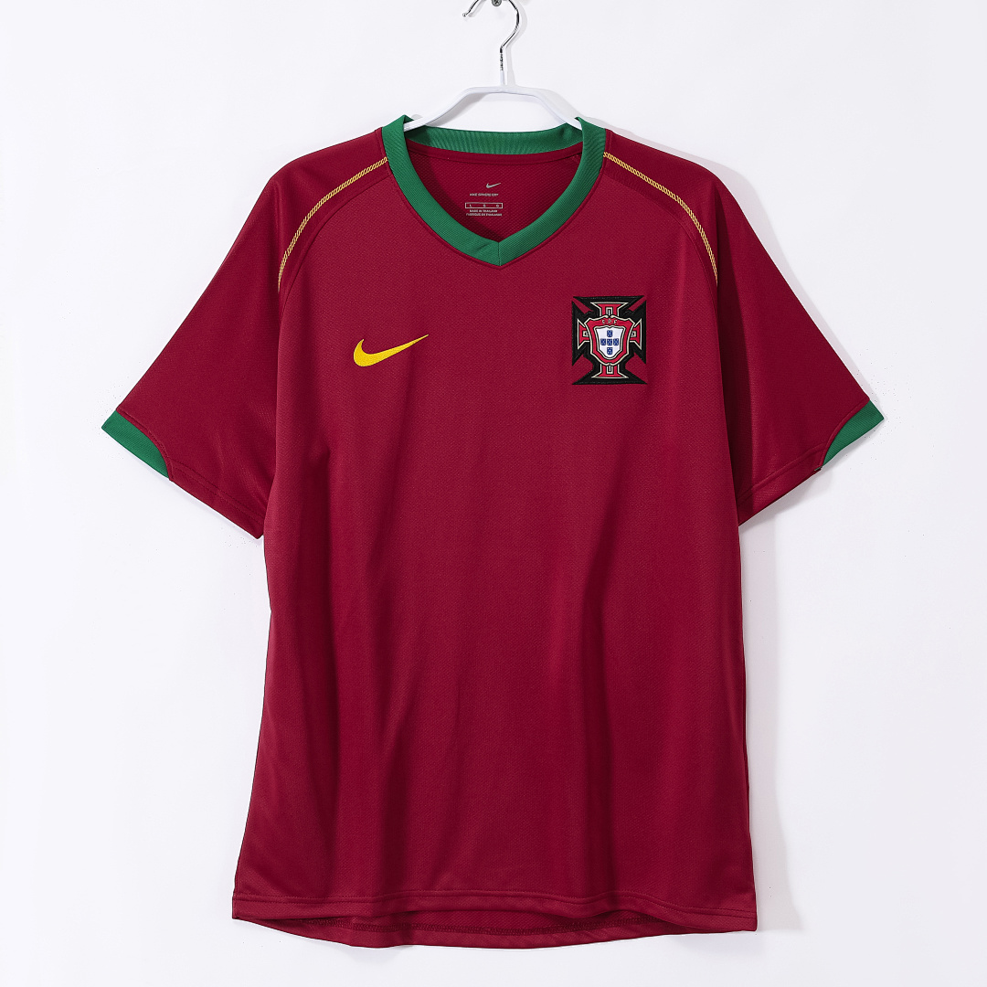 Portugal Retro Shirt 2006 Home — photo 1
