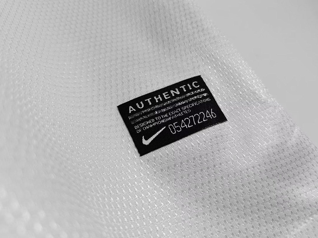 Portugal Retro Shirt 2012/13 Away — photo 3