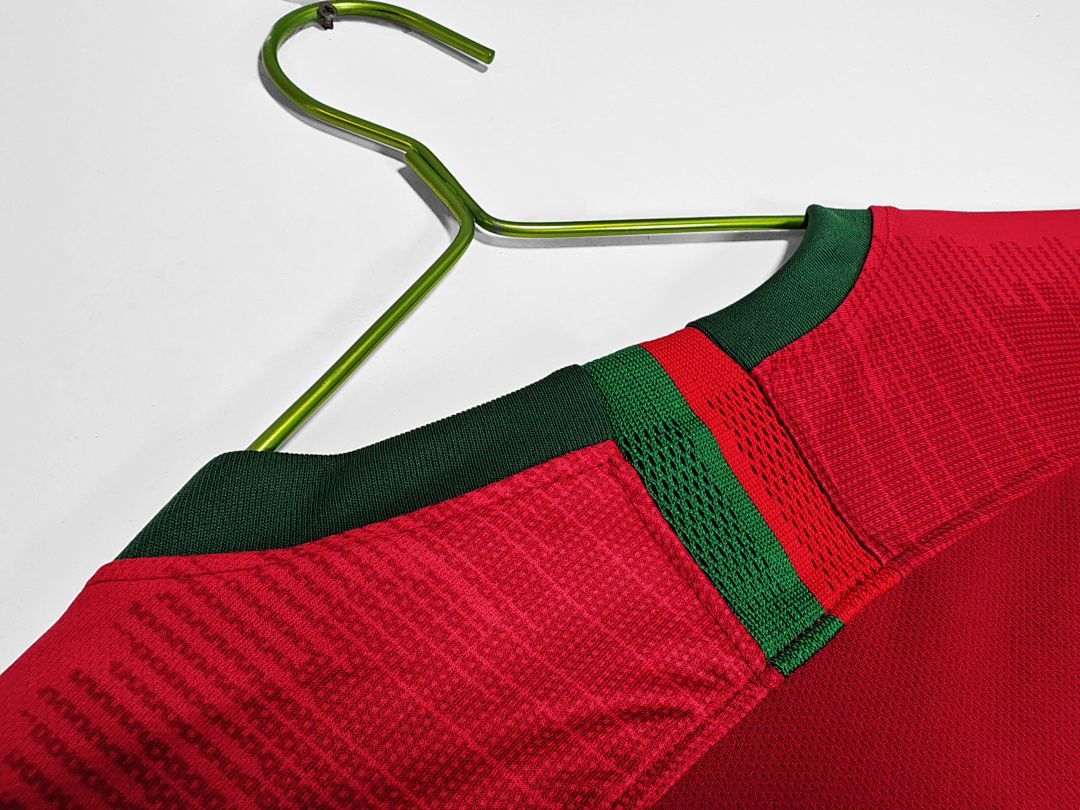 Portugal Retro Shirt 2018 Home Long Sleeve — photo 2
