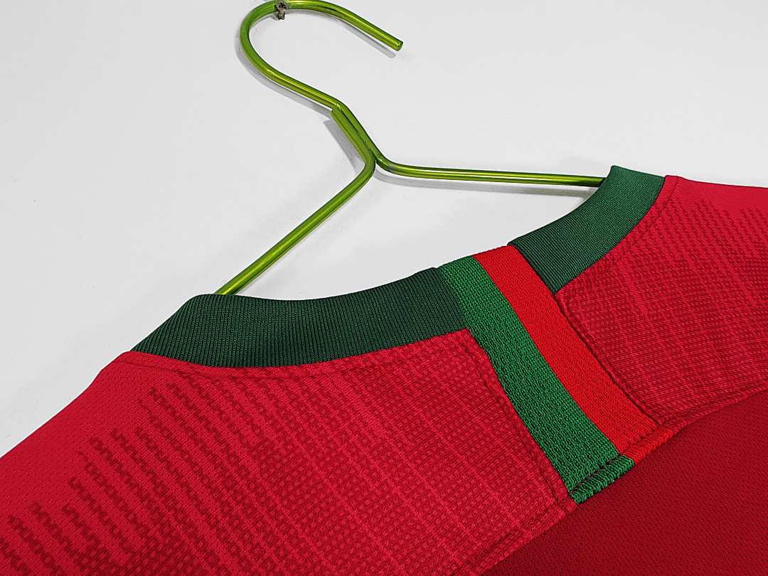 Portugal Retro Shirt 2018 Home — photo 2