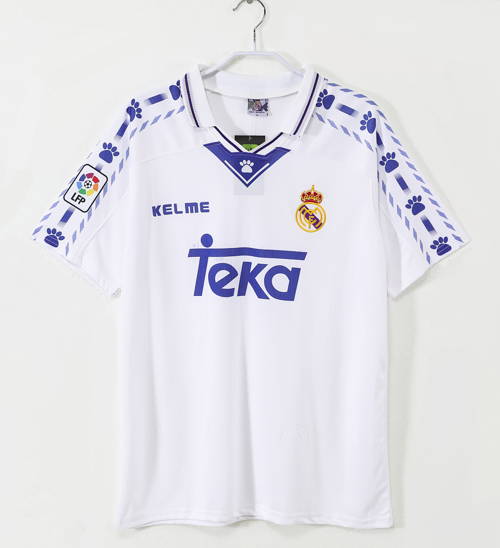 Real Madrid Retro Shirt 1996/97 Home — photo 1