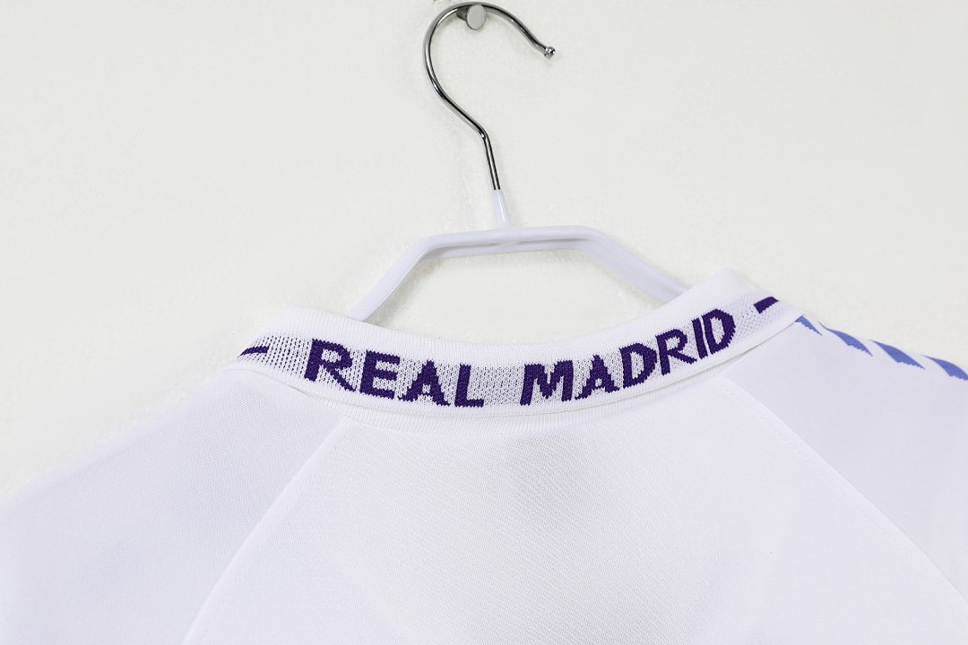 Real Madrid Retro Shirt 1996/97 Home — photo 2