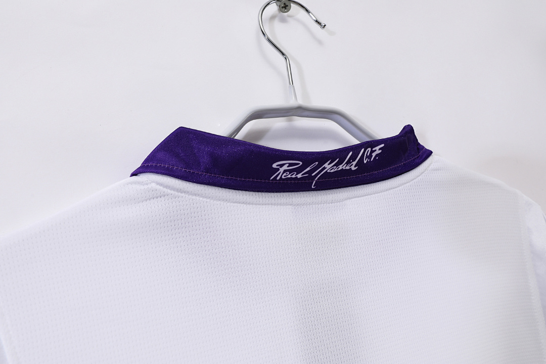Real Madrid Retro Shirt 1997/98 Home — photo 2