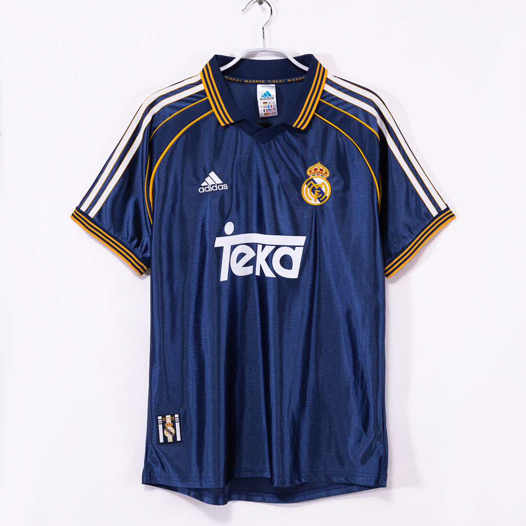 Real Madrid Retro Shirt 1998/00 Third — photo 1