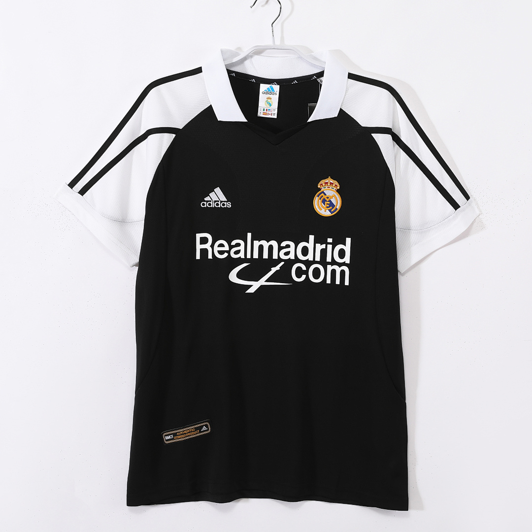 Real Madrid Retro Shirt 2001/02 Away — photo 1