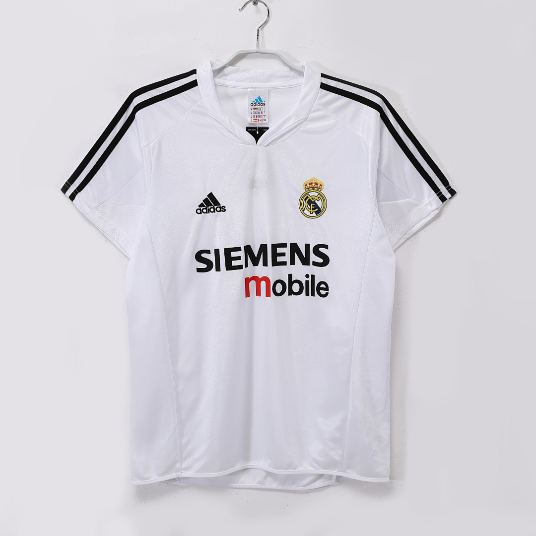 Real Madrid Retro Shirt 2004/05 Home — photo 1