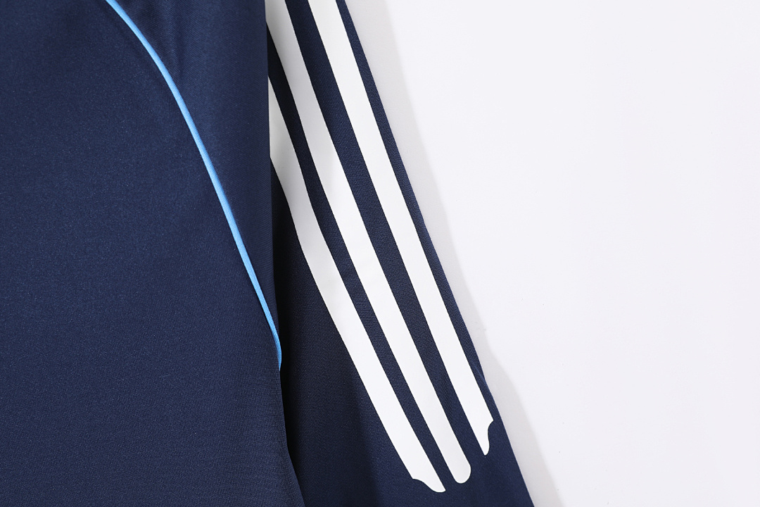 Real Madrid Retro Shirt 2005/06 Away Long Sleeve — photo 4