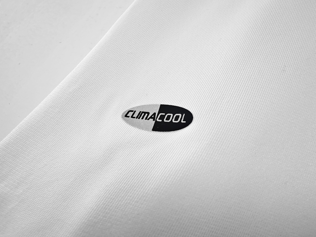 Real Madrid Retro Shirt 2005/06 Home — photo 4