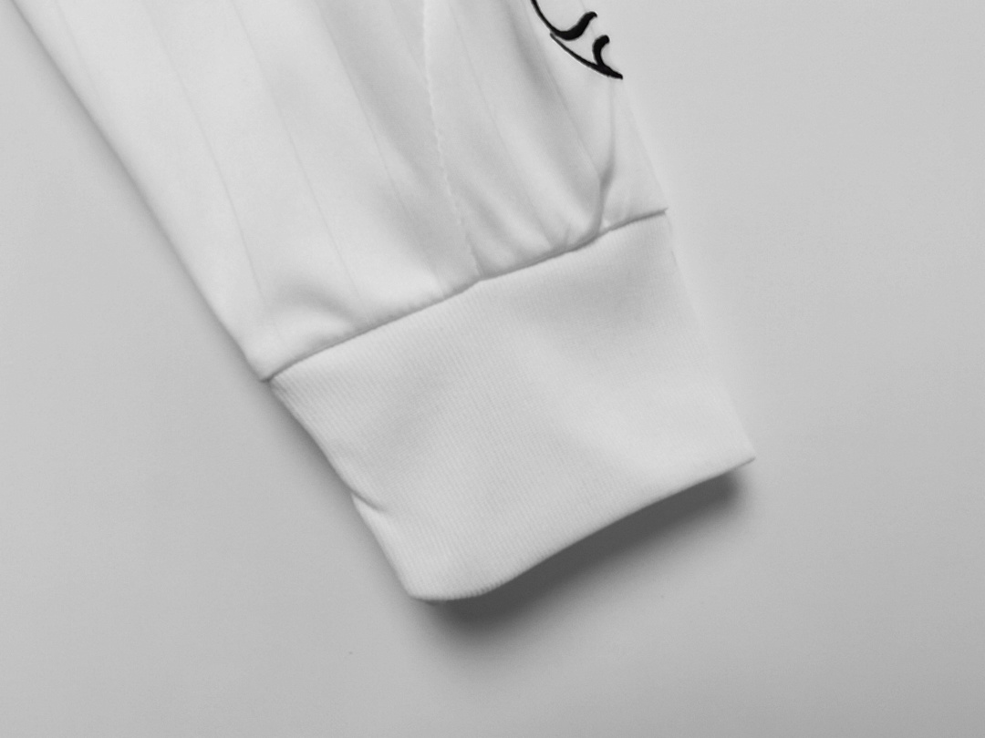 Real Madrid Retro Shirt 2006/07 Home Long Sleeve — photo 3