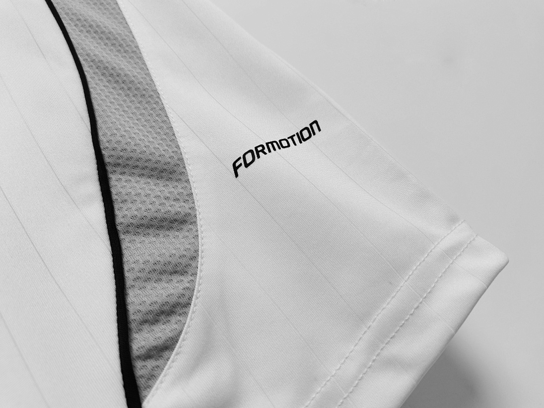 Real Madrid Retro Shirt 2006/07 Home — photo 4