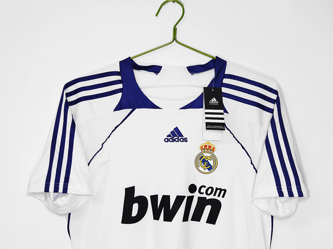 Real Madrid Retro Shirt 2007/08 Home — photo 2