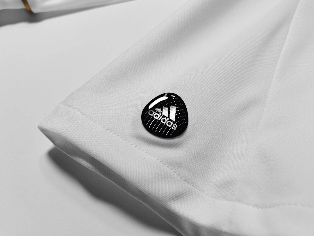 Real Madrid Retro Shirt 2011/12 Home Long Sleeve — photo 4