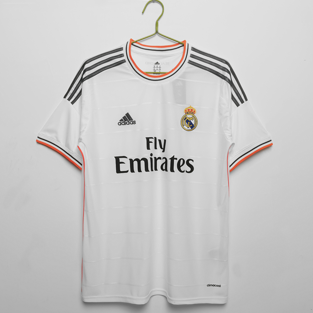 Real Madrid Retro Shirt 2013/14 Home — photo 1