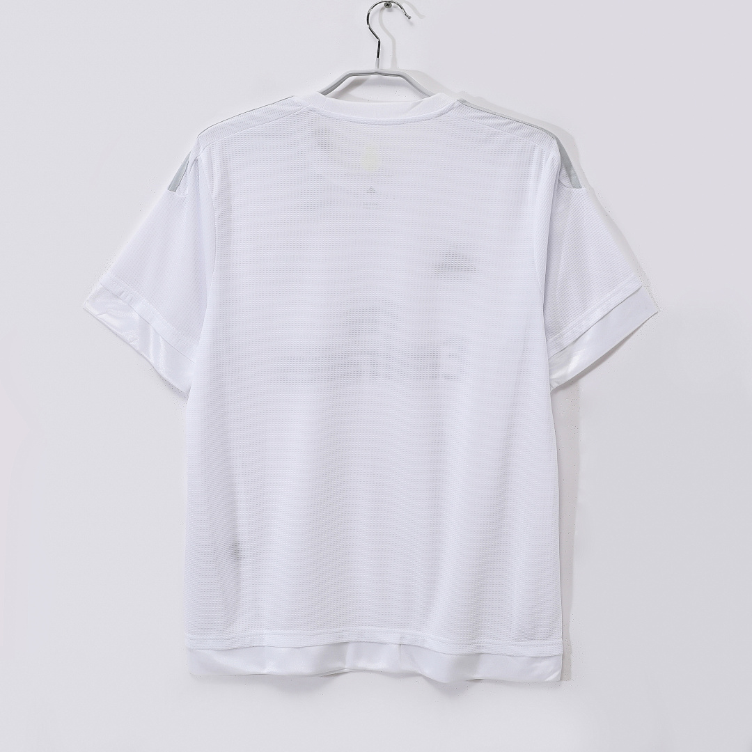 Real Madrid Retro Shirt 2015/16 Home — photo 3