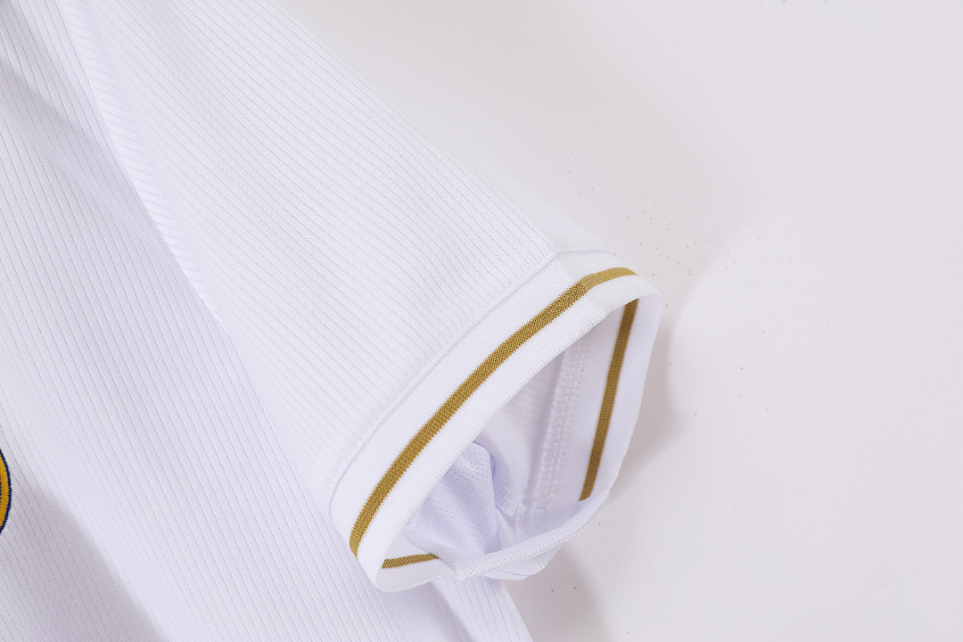 Real Madrid Retro Shirt 2019/20 Home — photo 4