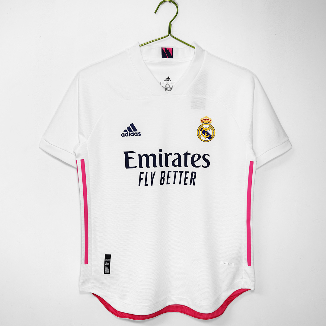 Real Madrid Retro Shirt 2020/21 Home — photo 1