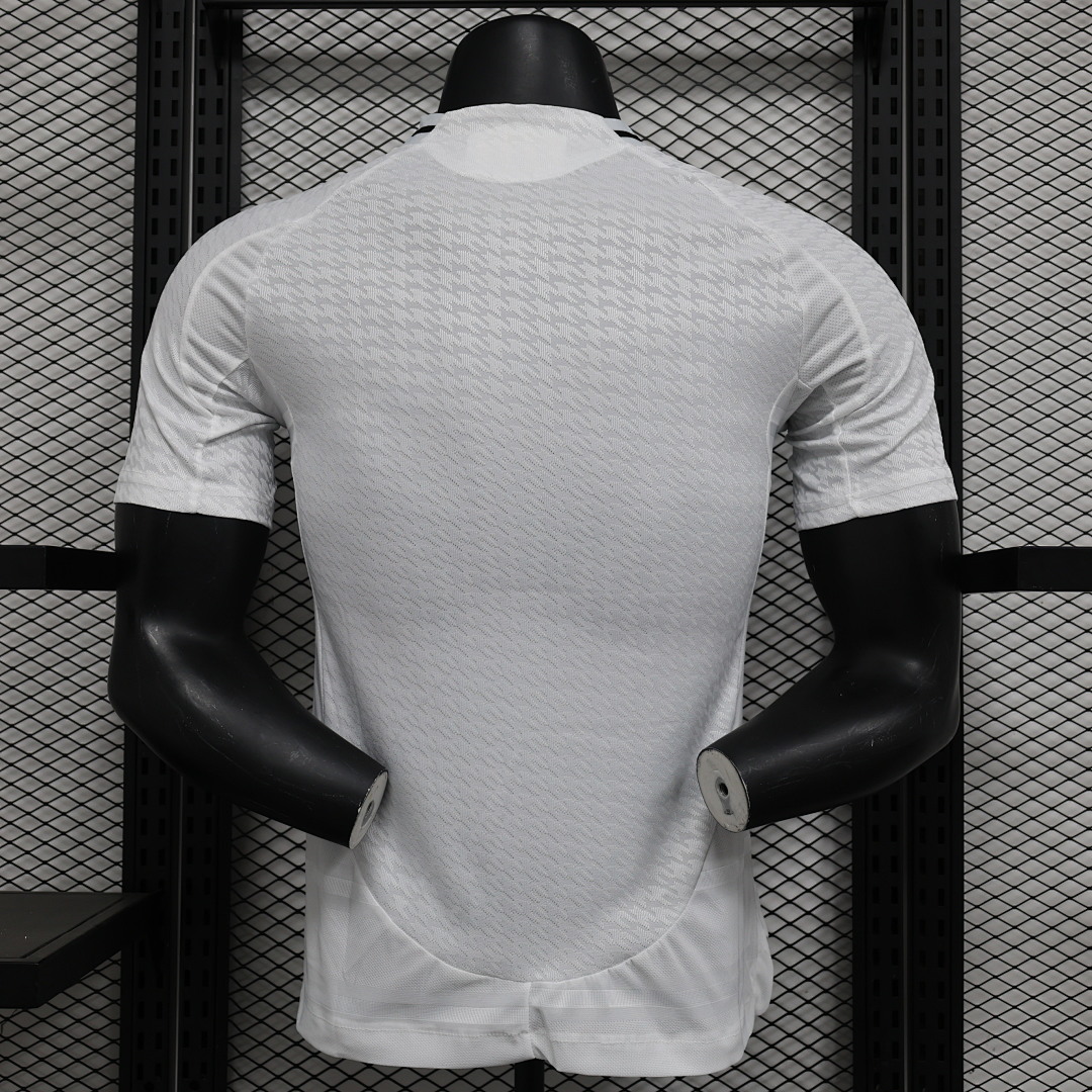 Real Madrid Home Jersey 2024/25 — photo 2