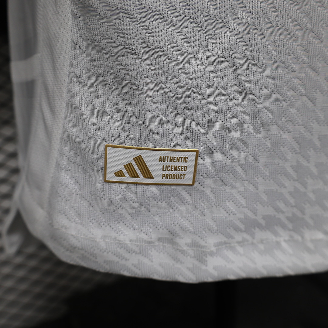 Real Madrid Home Jersey 2024/25 — photo 3