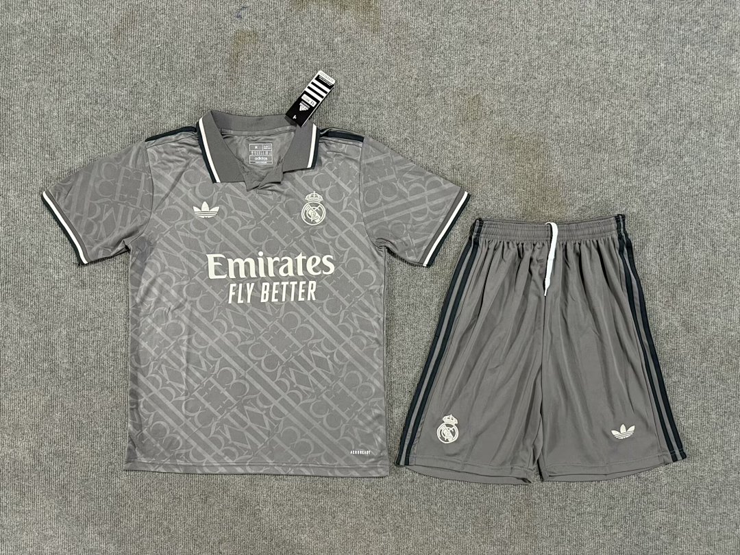 Real Madrid Third Kit for Adult 2024/25 — photo 1