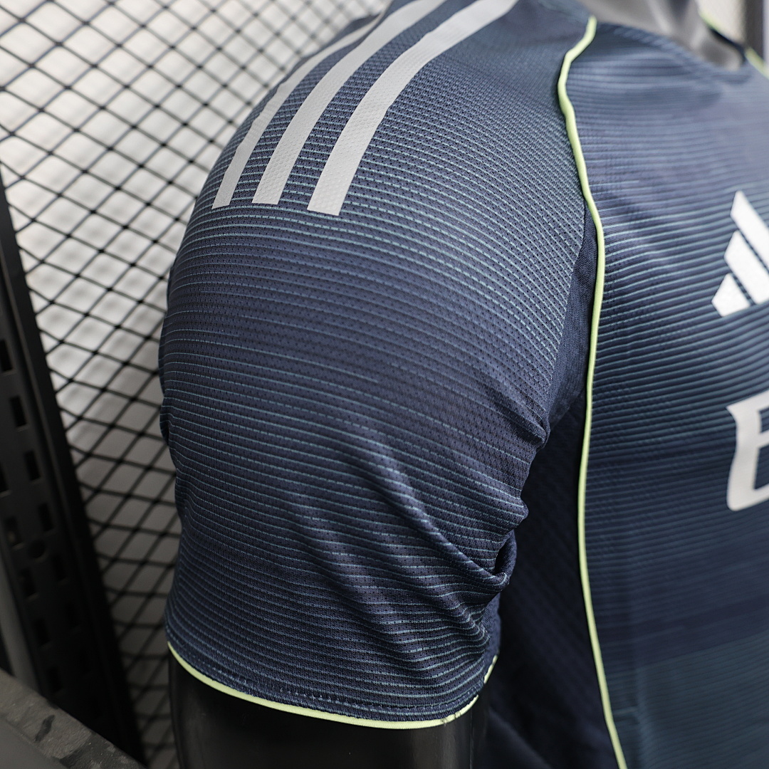 Real Madrid Away Jersey 2025/26 — photo 4