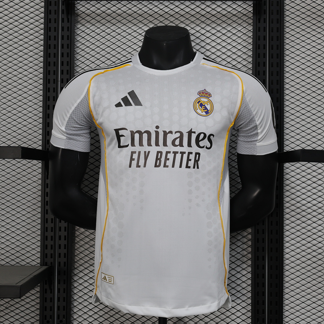 Real Madrid Home Jersey 2025/26 — photo 1